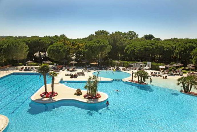 La Costa Hotel Beach & Resort
