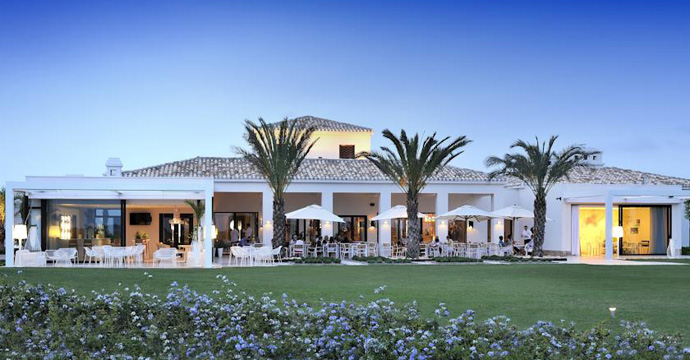 Las Colinas Golf & Country Club Apartamentos