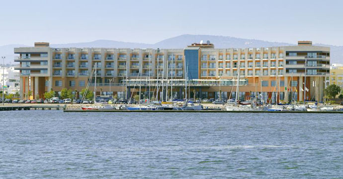 Real Marina Hotel & Spa