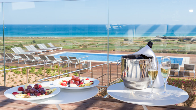 Palmares Beach House Hotel