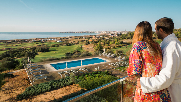 Palmares Beach House Hotel