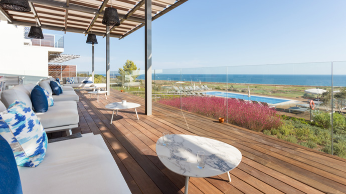 Palmares Beach House Hotel