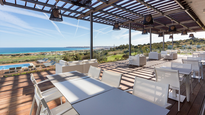 Palmares Beach House Hotel