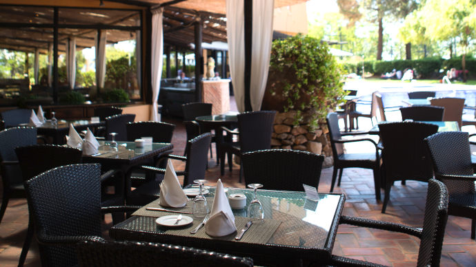 Dom Pedro Marina Hotel
