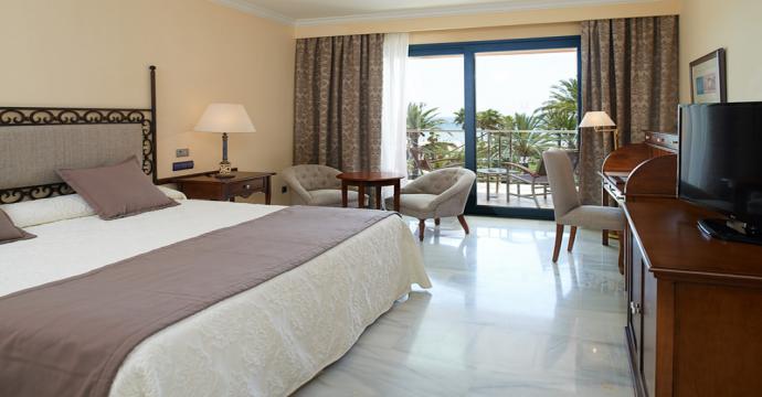 Hipotels Barrosa Palace