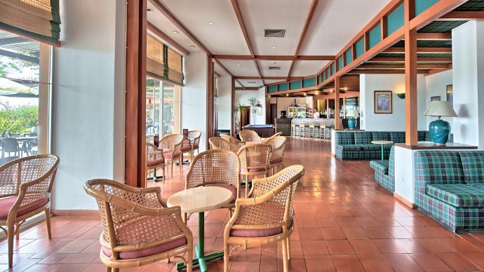 Dom Pedro Portobelo Hotel
