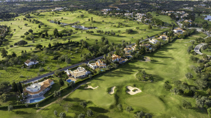 Portugal golf courses - Gramacho Golf Course - Photo 12