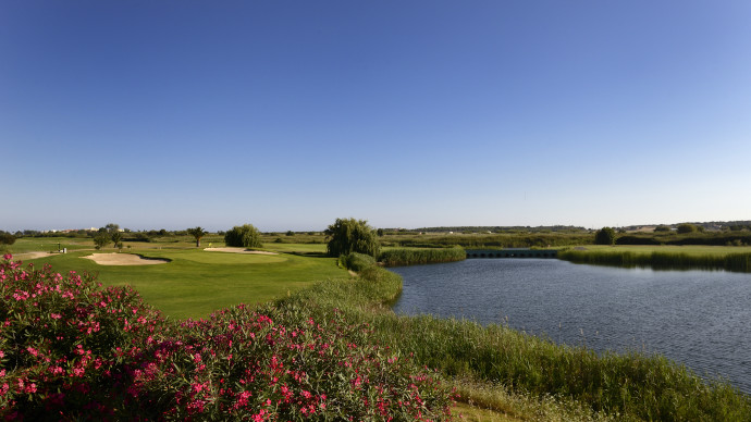 Portugal golf courses - Vilamoura Laguna golf course - Photo 11