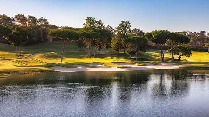 Portugal golf courses - Laranjal Golf Course - Photo 11